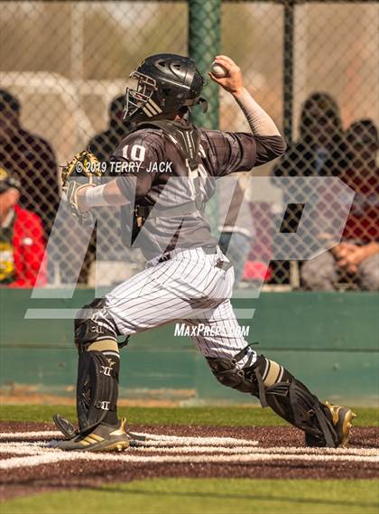 Thumbnail 3 in Mater Dei @ Servite photogallery.
