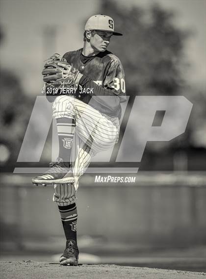 Thumbnail 2 in Mater Dei @ Servite photogallery.