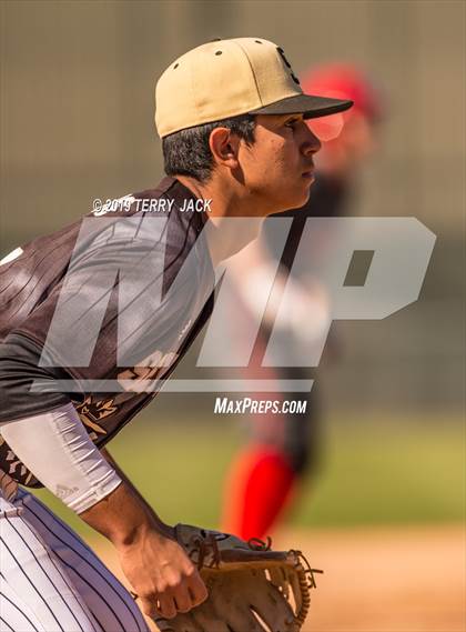 Thumbnail 1 in Mater Dei @ Servite photogallery.