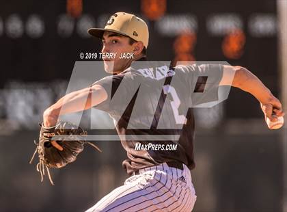 Thumbnail 2 in Mater Dei @ Servite photogallery.