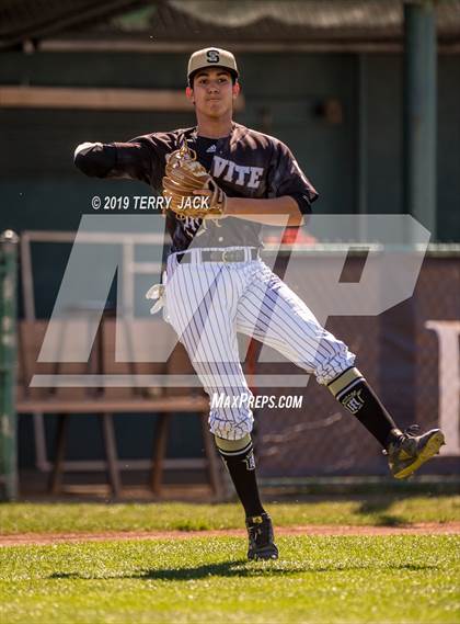Thumbnail 1 in Mater Dei @ Servite photogallery.