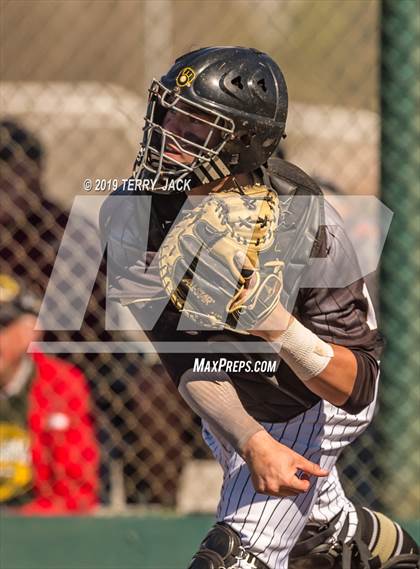 Thumbnail 2 in Mater Dei @ Servite photogallery.