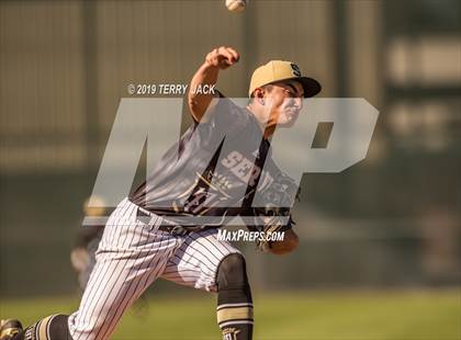 Thumbnail 2 in Mater Dei @ Servite photogallery.