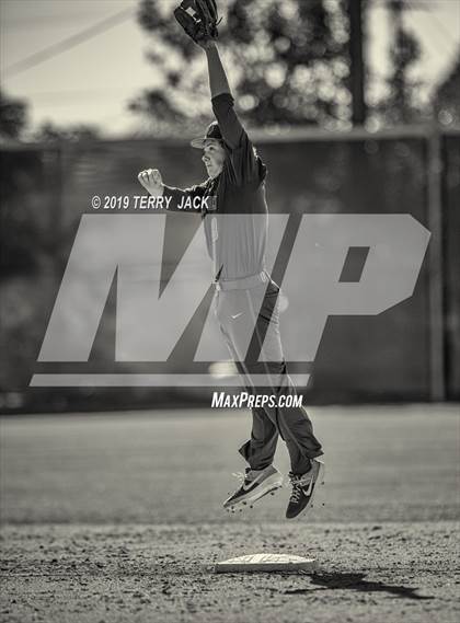 Thumbnail 3 in Mater Dei @ Servite photogallery.