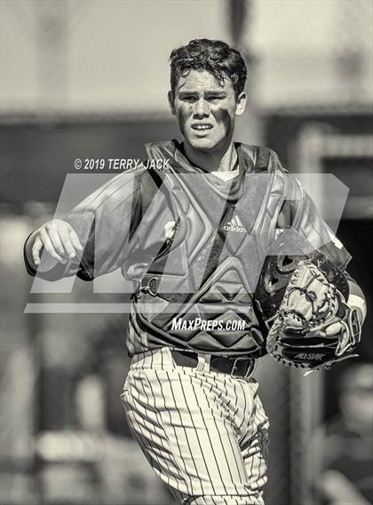 Thumbnail 2 in Mater Dei @ Servite photogallery.