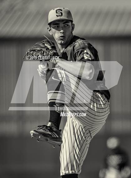 Thumbnail 2 in Mater Dei @ Servite photogallery.