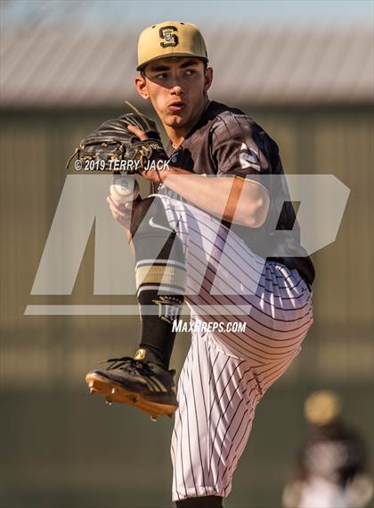 Thumbnail 3 in Mater Dei @ Servite photogallery.