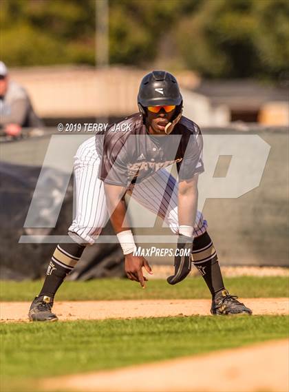 Thumbnail 3 in Mater Dei @ Servite photogallery.