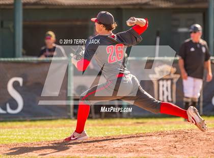 Thumbnail 2 in Mater Dei @ Servite photogallery.
