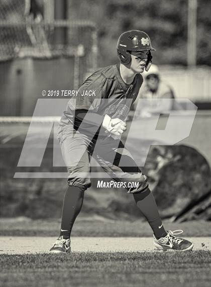 Thumbnail 2 in Mater Dei @ Servite photogallery.