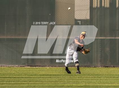 Thumbnail 2 in Mater Dei @ Servite photogallery.
