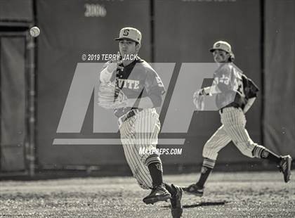 Thumbnail 2 in Mater Dei @ Servite photogallery.