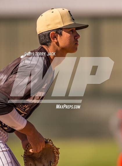 Thumbnail 3 in Mater Dei @ Servite photogallery.