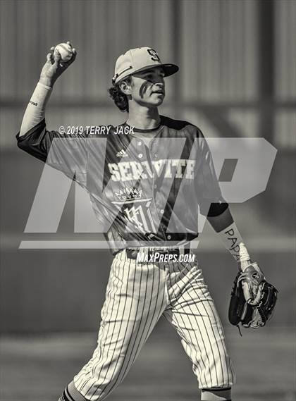 Thumbnail 1 in Mater Dei @ Servite photogallery.