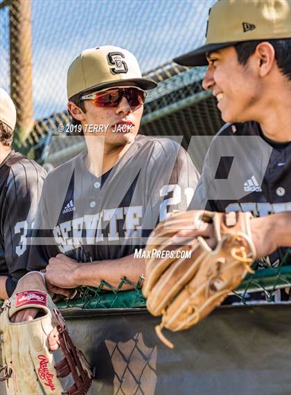 Thumbnail 2 in Mater Dei @ Servite photogallery.