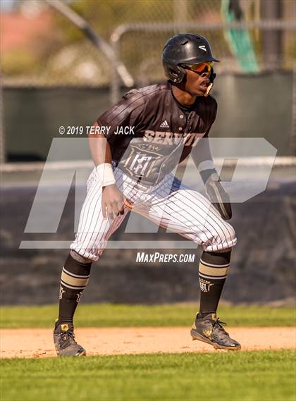 Thumbnail 2 in Mater Dei @ Servite photogallery.