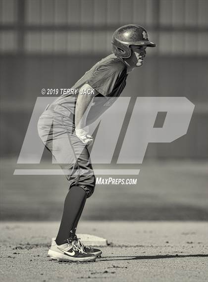 Thumbnail 3 in Mater Dei @ Servite photogallery.