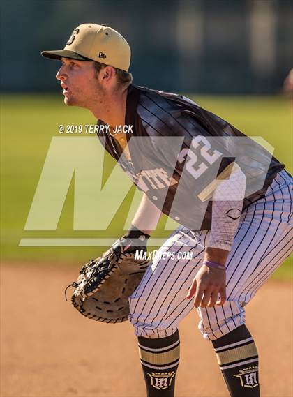 Thumbnail 1 in Mater Dei @ Servite photogallery.