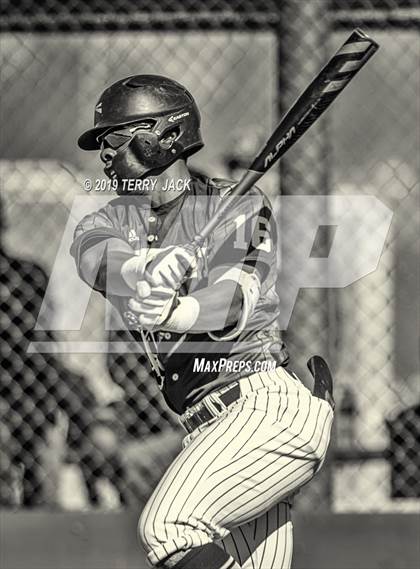 Thumbnail 1 in Mater Dei @ Servite photogallery.