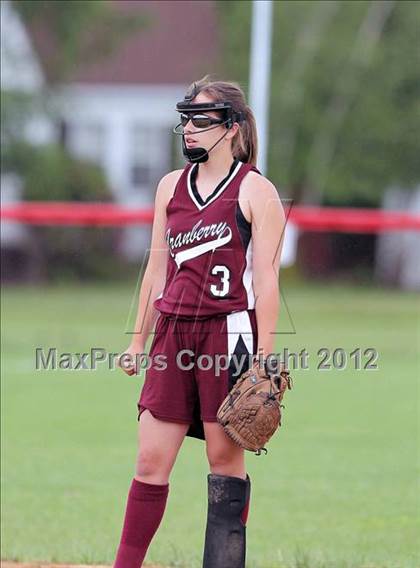 Thumbnail 1 in Central vs Cranberry Area (PIAA Class AA 1st Round) photogallery.
