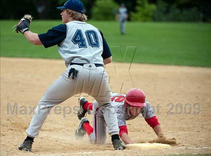 Thumbnail 1 in Narragansett @ Moses Brown (RIIL D1 Region 1 Playoffs) photogallery.