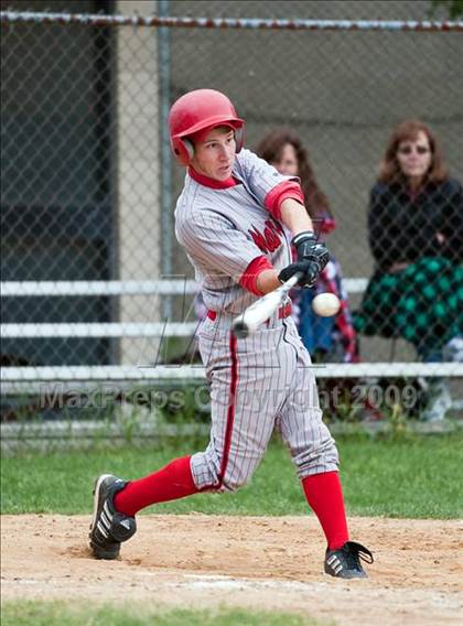 Thumbnail 1 in Narragansett @ Moses Brown (RIIL D1 Region 1 Playoffs) photogallery.