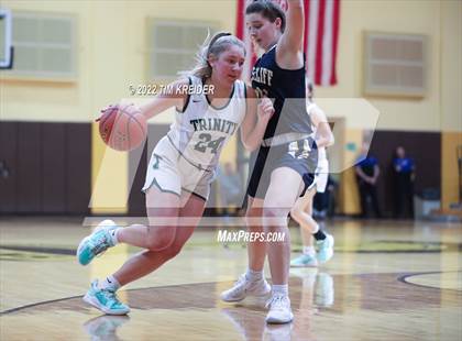 Thumbnail 3 in Trinity vs. Cedar Cliff photogallery.