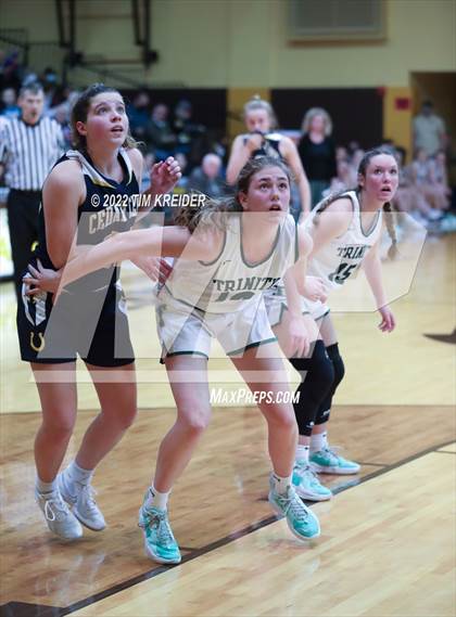 Thumbnail 2 in Trinity vs. Cedar Cliff photogallery.