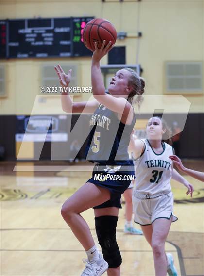 Thumbnail 2 in Trinity vs. Cedar Cliff photogallery.