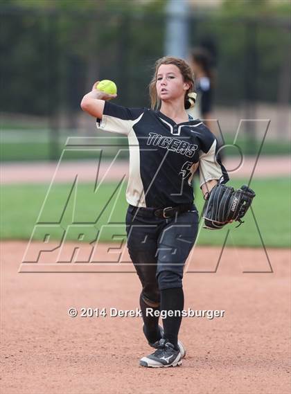 Thumbnail 1 in Wheat Ridge vs. Broken Arrow (Festival of Champions) photogallery.