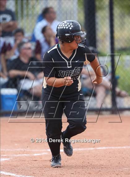 Thumbnail 1 in Wheat Ridge vs. Broken Arrow (Festival of Champions) photogallery.