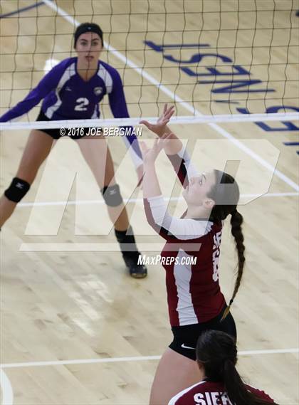 Thumbnail 2 in Sierra vs. Minarets (CIF D4 Central Section Championship) photogallery.
