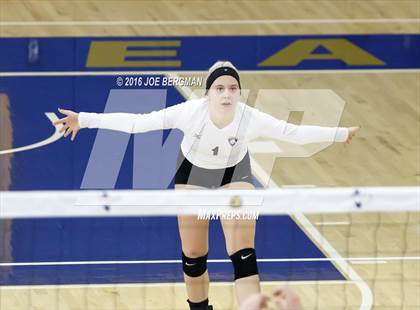 Thumbnail 1 in Sierra vs. Minarets (CIF D4 Central Section Championship) photogallery.