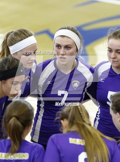 Thumbnail 2 in Sierra vs. Minarets (CIF D4 Central Section Championship) photogallery.
