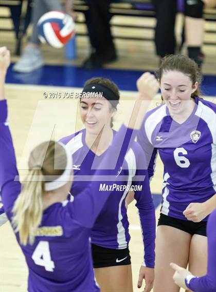 Thumbnail 2 in Sierra vs. Minarets (CIF D4 Central Section Championship) photogallery.