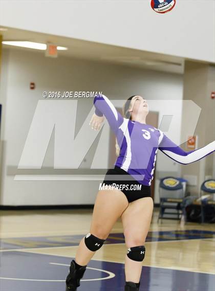 Thumbnail 1 in Sierra vs. Minarets (CIF D4 Central Section Championship) photogallery.