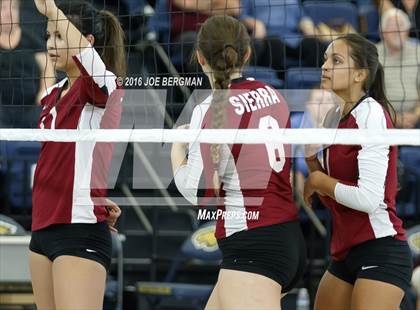 Thumbnail 2 in Sierra vs. Minarets (CIF D4 Central Section Championship) photogallery.