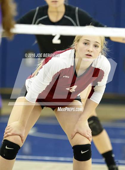 Thumbnail 3 in Sierra vs. Minarets (CIF D4 Central Section Championship) photogallery.