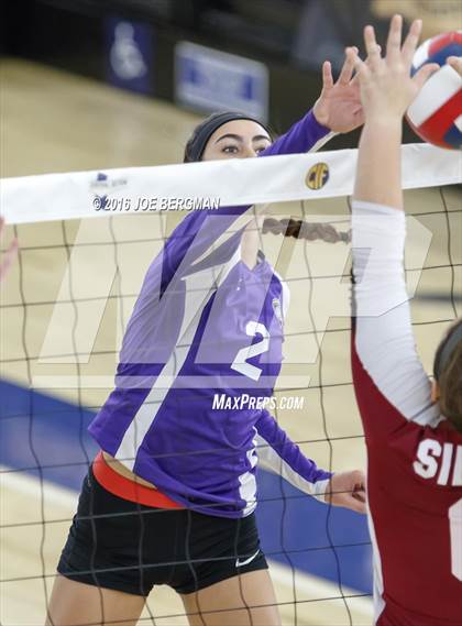 Thumbnail 3 in Sierra vs. Minarets (CIF D4 Central Section Championship) photogallery.