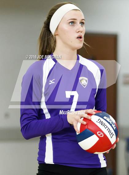 Thumbnail 3 in Sierra vs. Minarets (CIF D4 Central Section Championship) photogallery.
