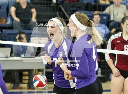 Thumbnail 2 in Sierra vs. Minarets (CIF D4 Central Section Championship) photogallery.