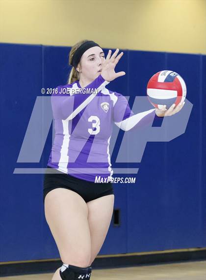 Thumbnail 1 in Sierra vs. Minarets (CIF D4 Central Section Championship) photogallery.