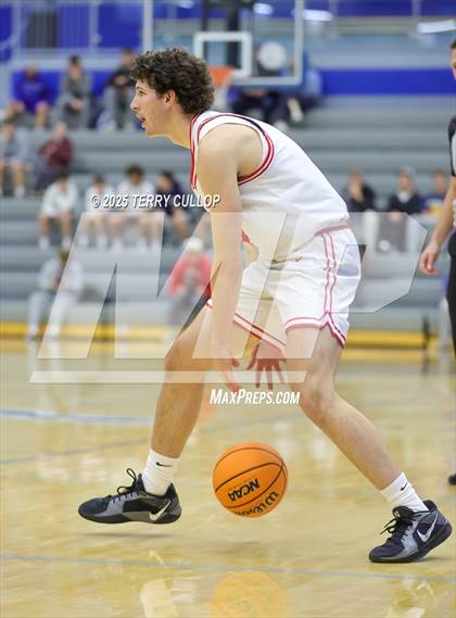 Thumbnail 1 in American Fork vs. Timpview (5 for the Fight Hoopfest) photogallery.