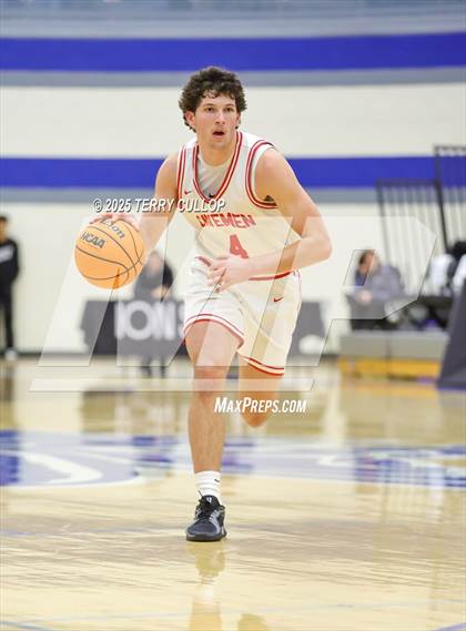 Thumbnail 2 in American Fork vs. Timpview (5 for the Fight Hoopfest) photogallery.