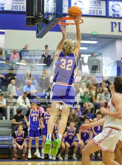 Thumbnail 3 in American Fork vs. Timpview (5 for the Fight Hoopfest) photogallery.