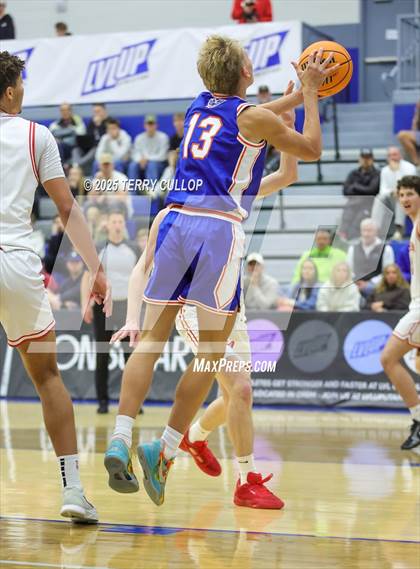Thumbnail 1 in American Fork vs. Timpview (5 for the Fight Hoopfest) photogallery.