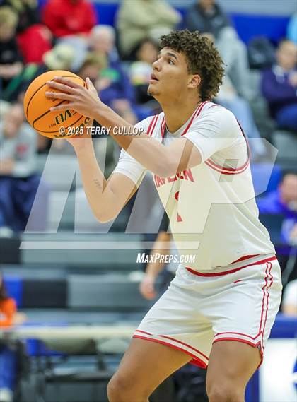 Thumbnail 3 in American Fork vs. Timpview (5 for the Fight Hoopfest) photogallery.