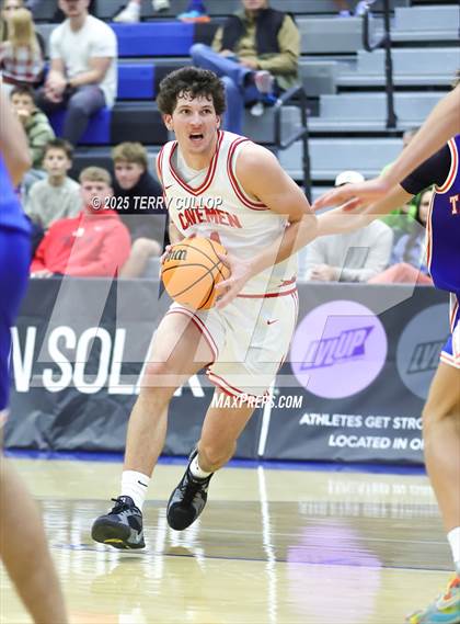 Thumbnail 1 in American Fork vs. Timpview (5 for the Fight Hoopfest) photogallery.