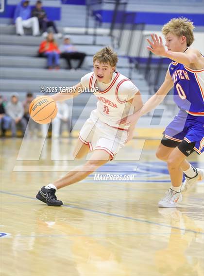 Thumbnail 3 in American Fork vs. Timpview (5 for the Fight Hoopfest) photogallery.