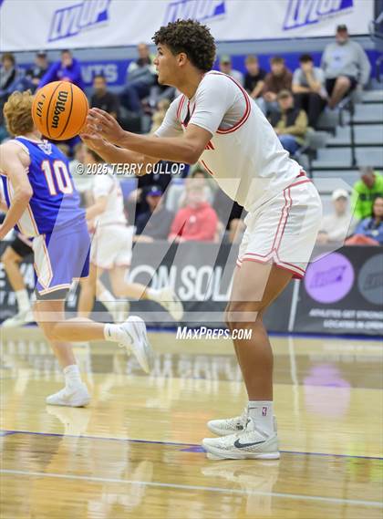 Thumbnail 3 in American Fork vs. Timpview (5 for the Fight Hoopfest) photogallery.